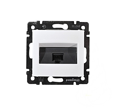 L774238 Розетка 1*RJ45 белый Legrand